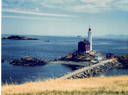 Lighthouse on the coast (photo by Bonnie Wilde)